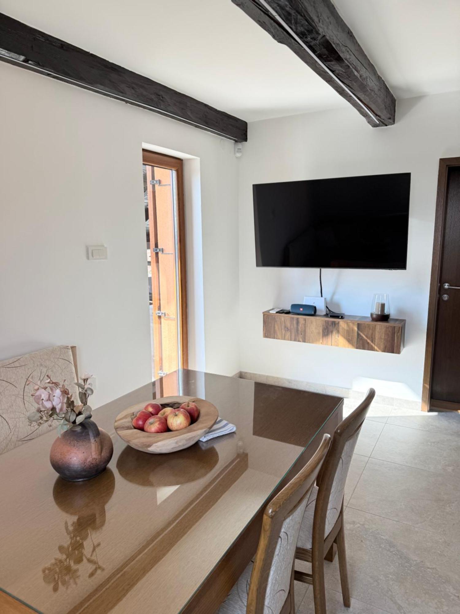 Holiday House David Подчетртек Екстер'єр фото